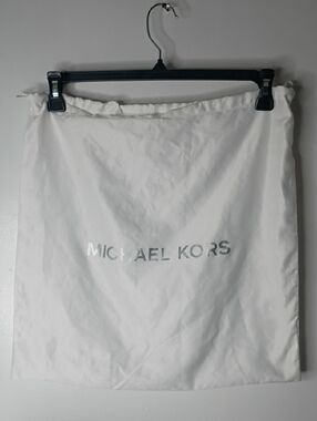 Michael Kors White Storage Dust Bag with Silver Logo